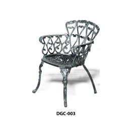 R.D. cast iron garden chair powder coated  ( 25 kg ) ( weight 10%+-) RDC-051