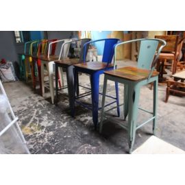 R.D. industrial bar chair with wooden top RDI-303